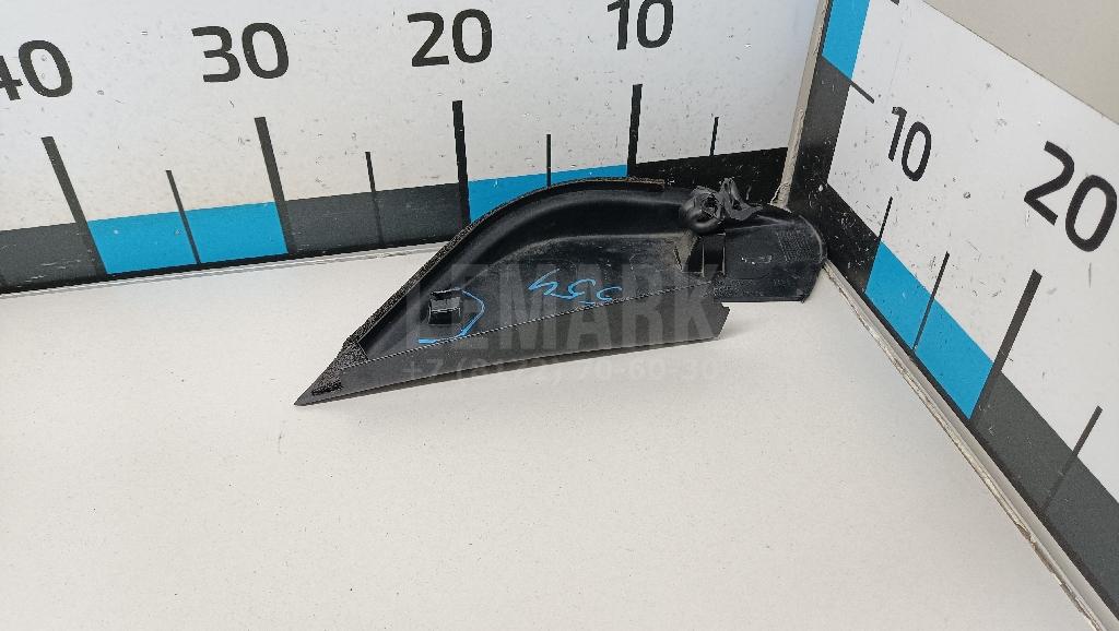 Крышка зеркала внутренняя правая 80292JD000 Nissan