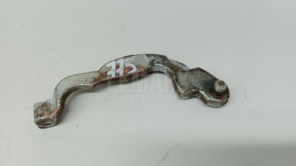 Регулировочный рычаг правый 44040CY001 Nissan