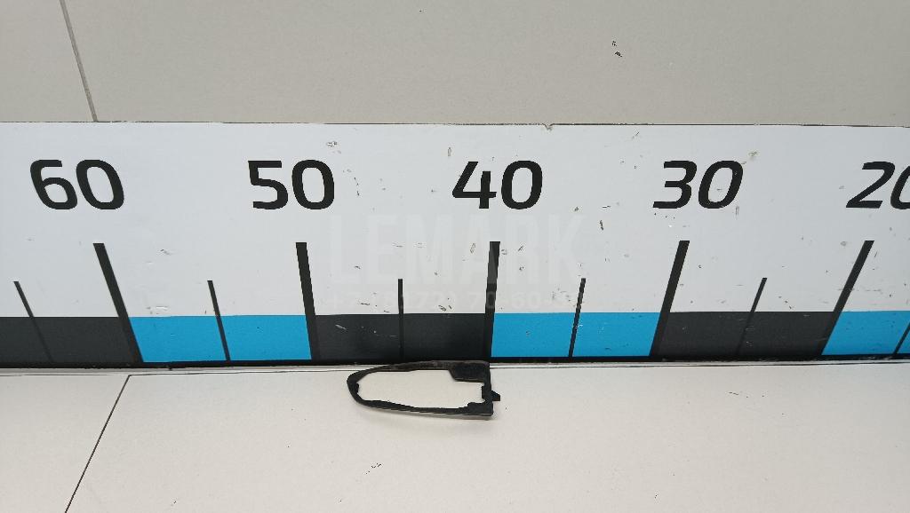 Прокладка (кузов внутри) 82664F1000 Hyundai-Kia