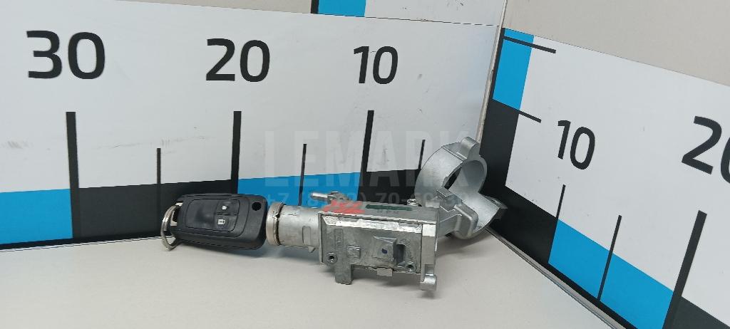 Корпус замка зажигания 1235923 GM