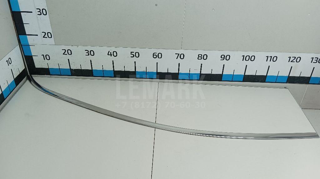 Накладка двери передней правой 802824EA0B Nissan