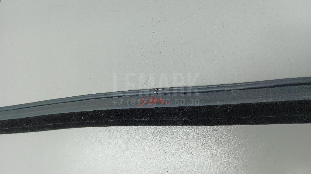 Накладка стекла переднего левого 808354EA0A Nissan