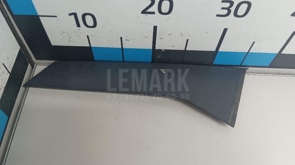 Накладка двери задней левой 150002 GM
