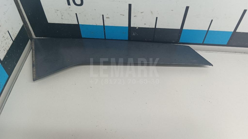 Накладка двери задней правой 150003 GM
