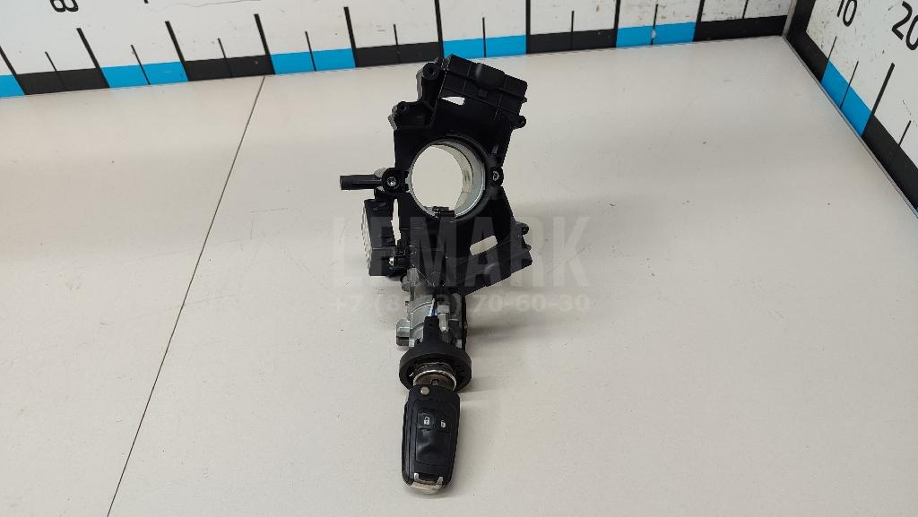 Корпус замка зажигания 1235092 GM