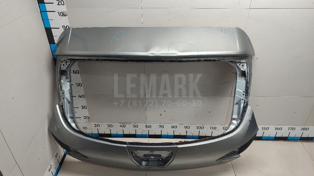 Дверь багажника 126001 GM
