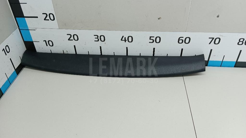 Обшивка двери багажника 6793942040C0 Toyota