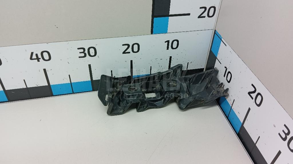 Направляющая заднего бампера левая 60U807393B VAG