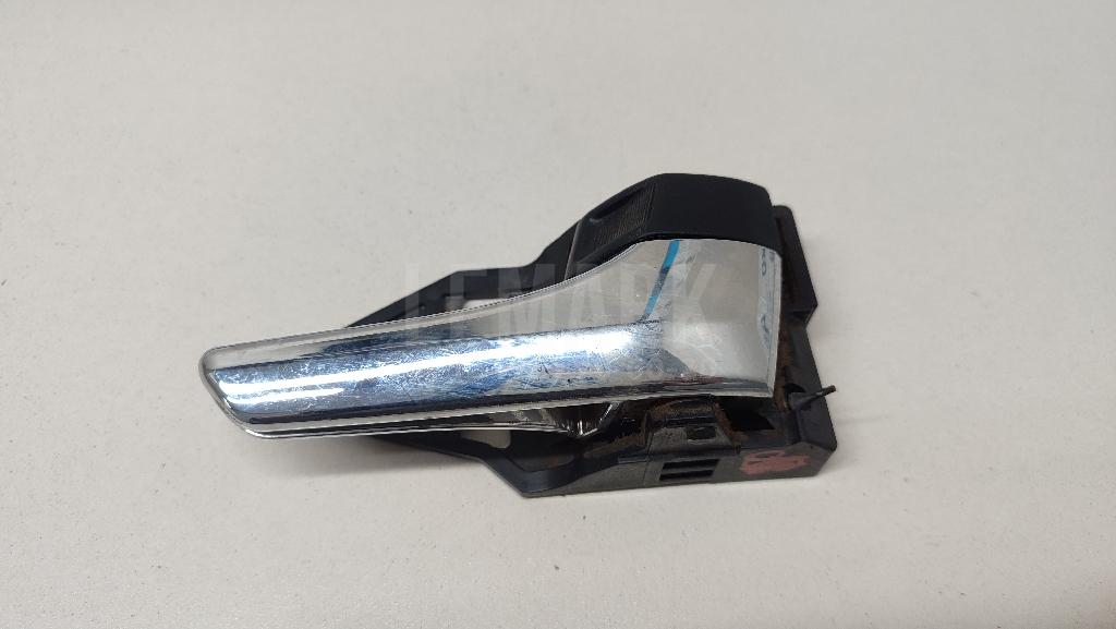 Ручка двери внутренняя правая 6920533111C0 Toyota