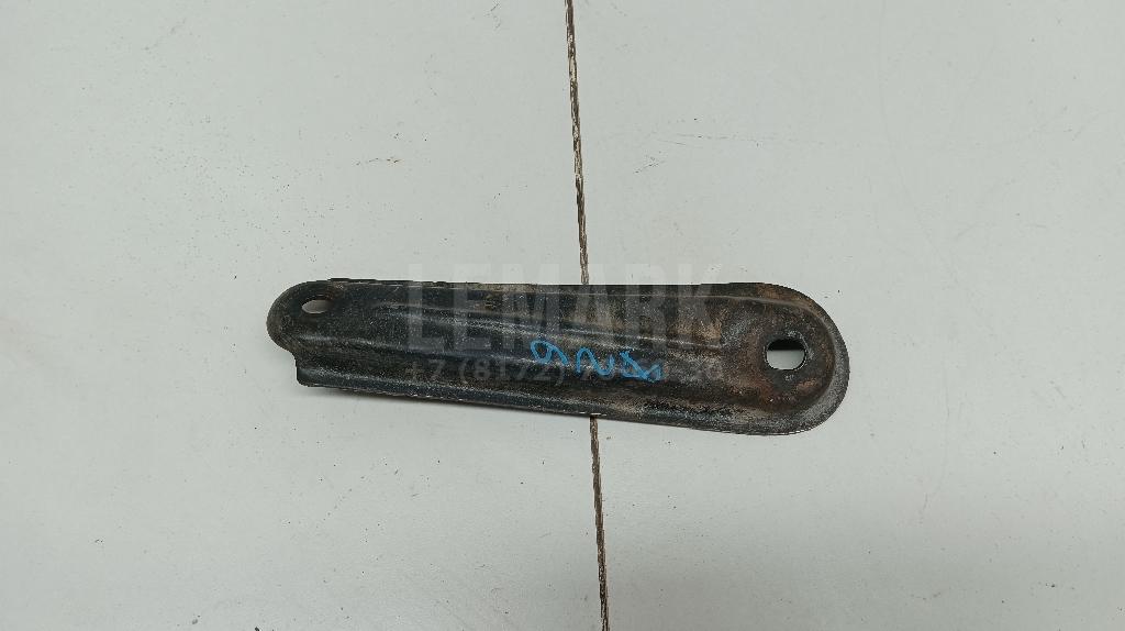 Кронштейн задней балки 5229542010 Toyota