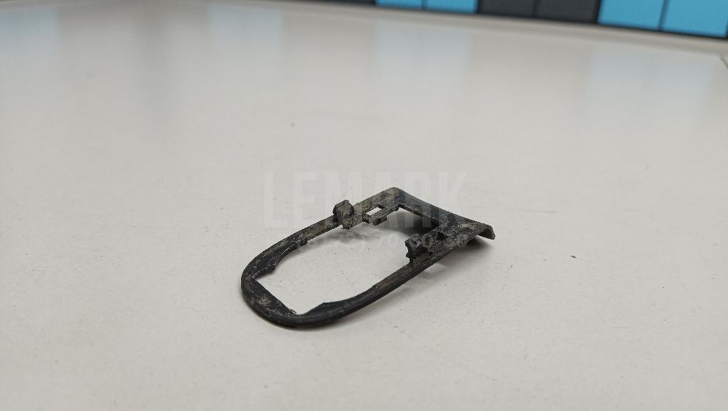 Прокладка ручки двери 5N0837211D9B9 VAG