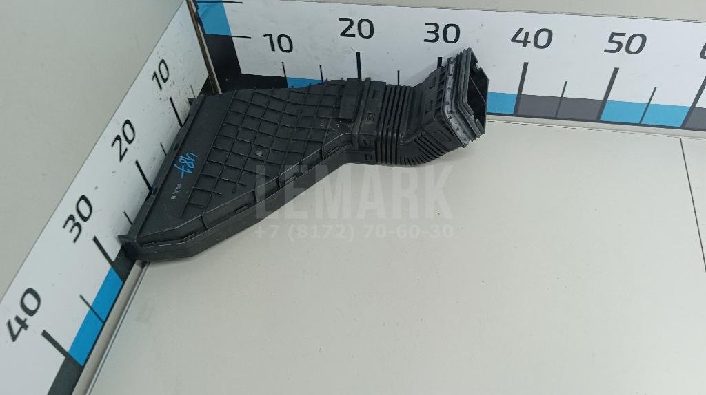 Воздухозаборник (внутри) 28210D3300 Hyundai-Kia