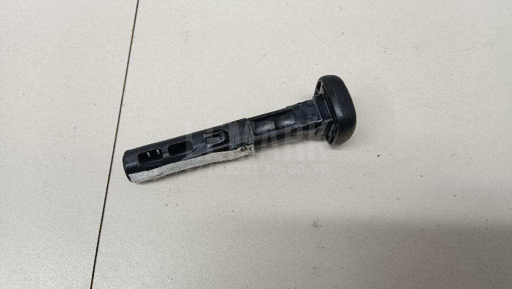 Направляющая подголовника 7193147020C0 Toyota