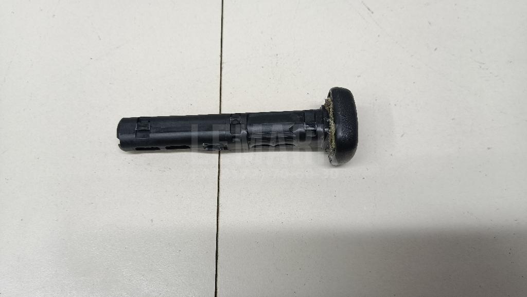 Направляющая подголовника 7193147020C0 Toyota