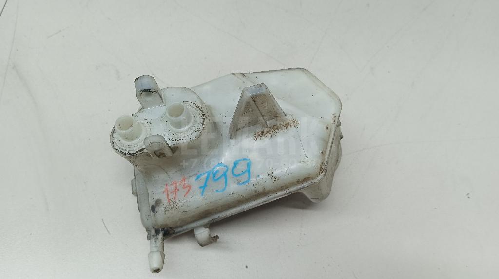 Бачок главного тормозного цилиндра 559057 GM