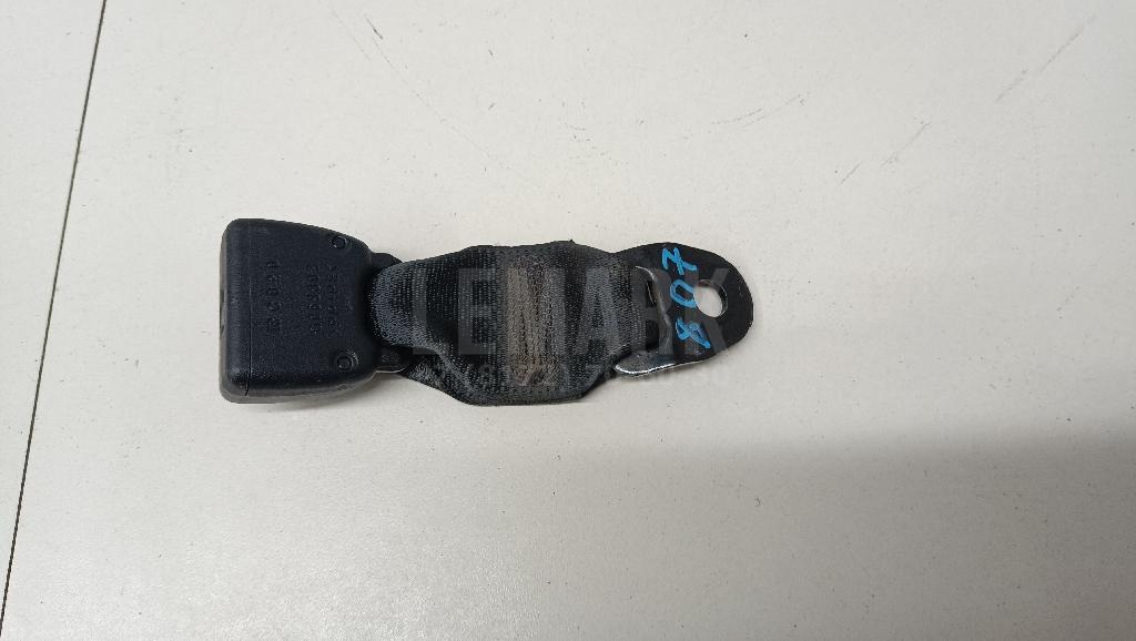 Ответная часть ремня безопасности 7334042090C0 Toyota