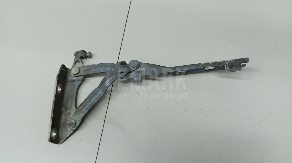 Петля капота правая 5K0823302C VAG