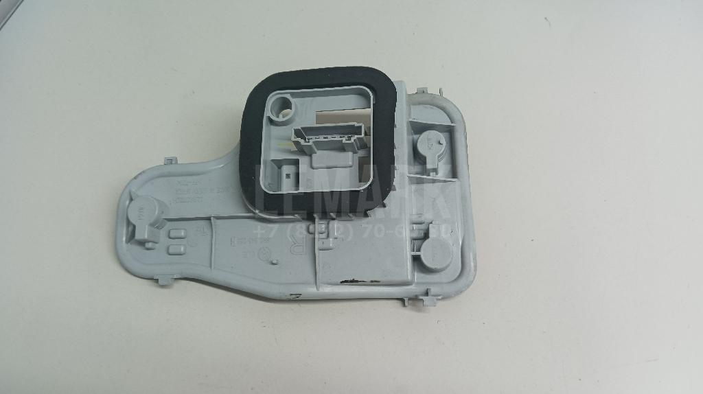 Плата заднего фонаря правого 6R0945258B VAG