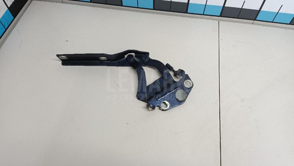 Петля капота правая 3AA823302 VAG