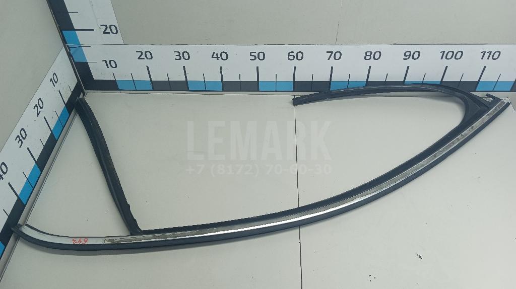 Уплотнитель стекла двери 3C4837432F5AP VAG