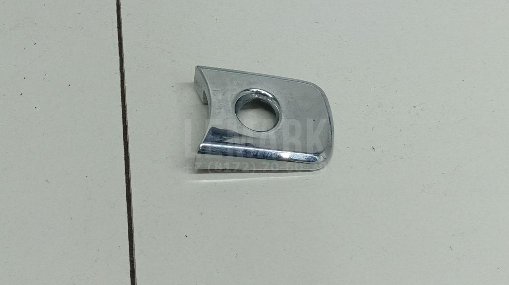 Накладка вставки замка двери 80645CA000 Nissan