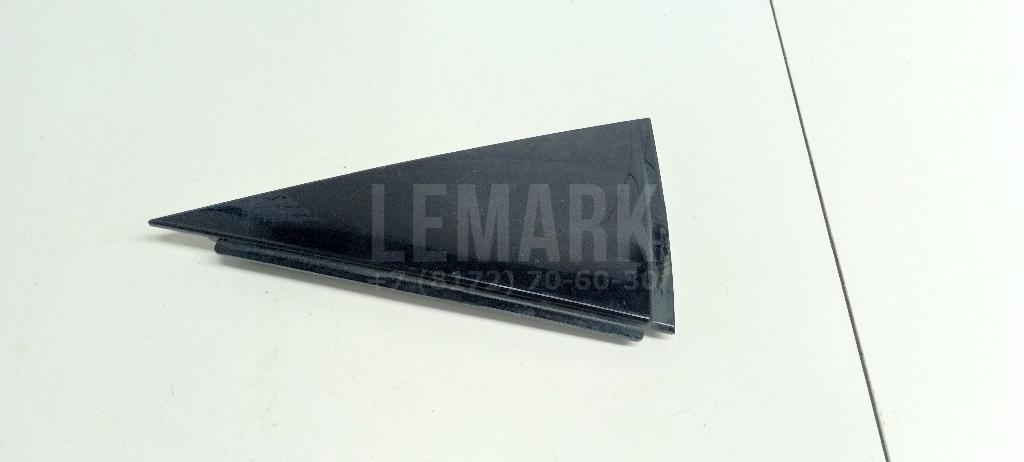 Накладка двери задней правой 6R0839902041 VAG