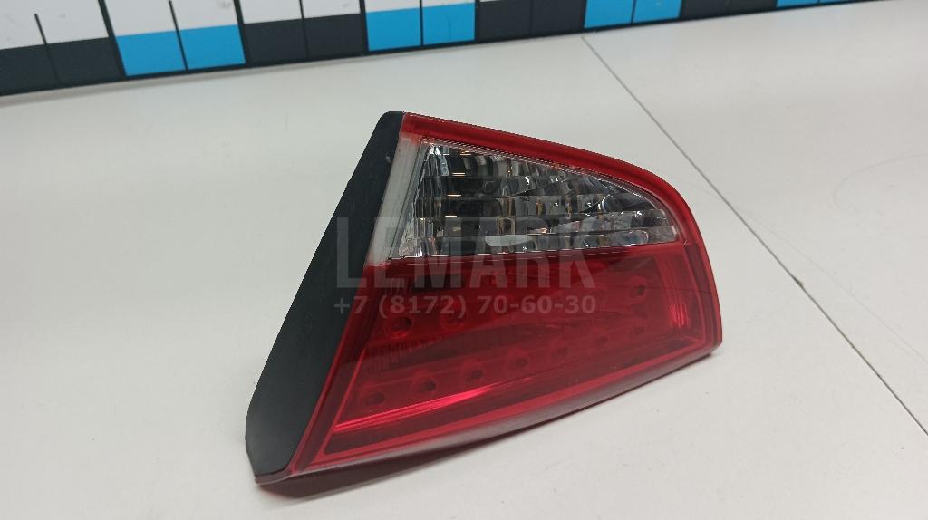 Фонарь задний внутренний правый 924062Y000 Hyundai-Kia