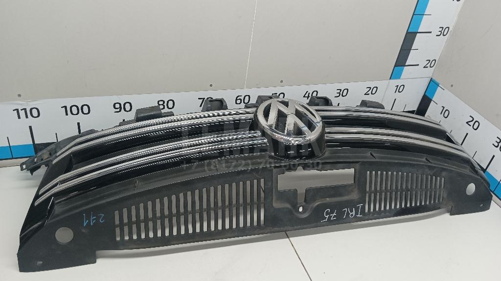Решетка радиатора 5N0853651H9B9 VAG