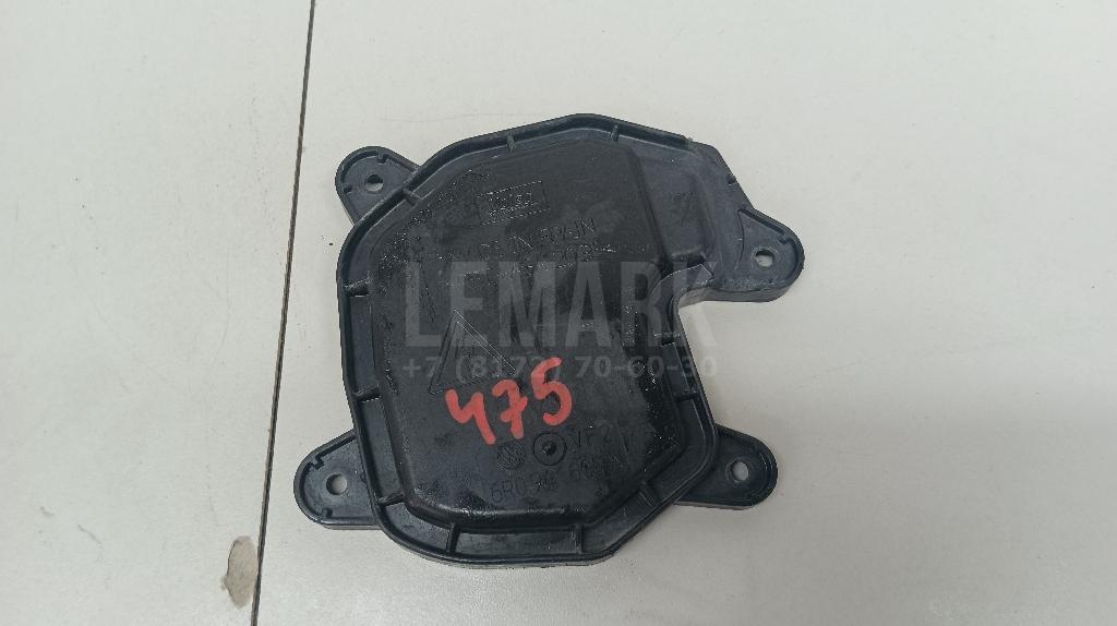 Крышка фары левой 6R0941607B VAG