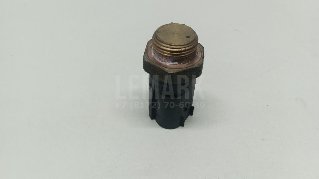 Датчик вкл.вентилятора 3х конт 1J0959481A VAG