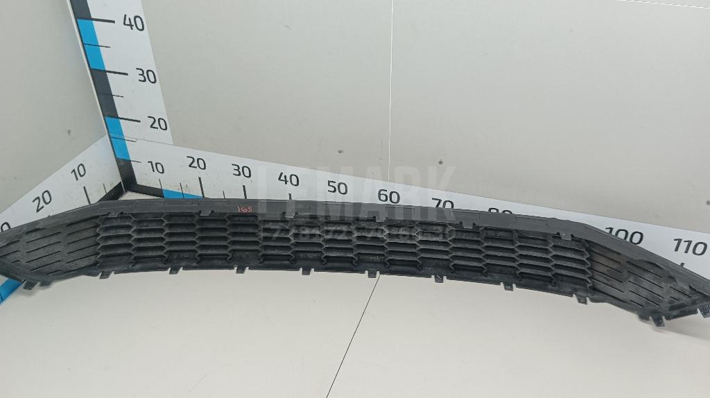 Решетка радиатора 6R0853677D9B9 VAG