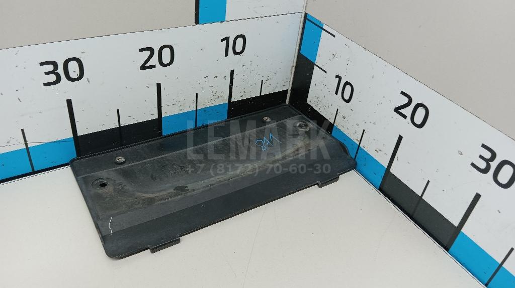 Накладка заднего бампера под номер 1T0827211C VAG