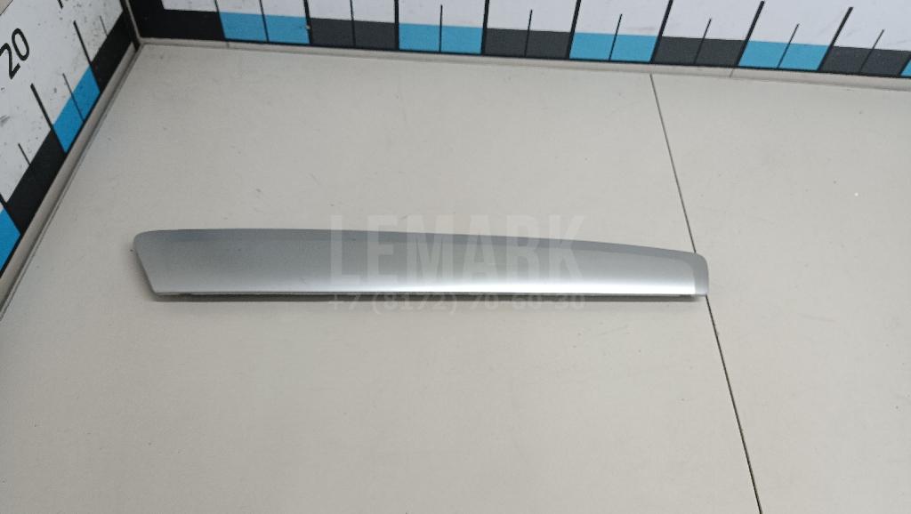 Накладка подлокотника 829493UB0A Nissan