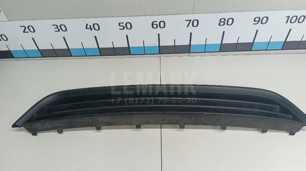 Решетка в бампер центральная 3C8853677 VAG