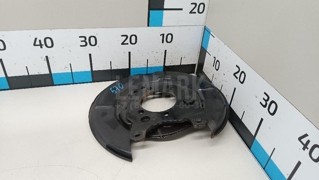 Щит опорный задний правый 44020CY01A Nissan