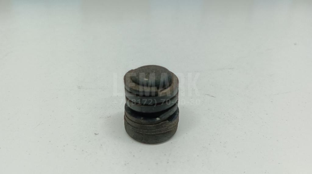 Отбойник капота 658221KA0A Nissan