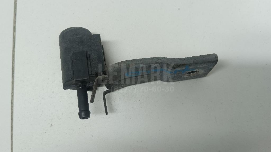 Клапан воздушный 383565V410 Nissan