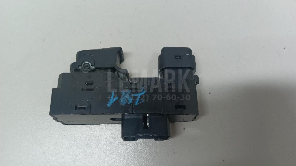 Кнопка стеклоподъемника 935812S100 Hyundai-Kia