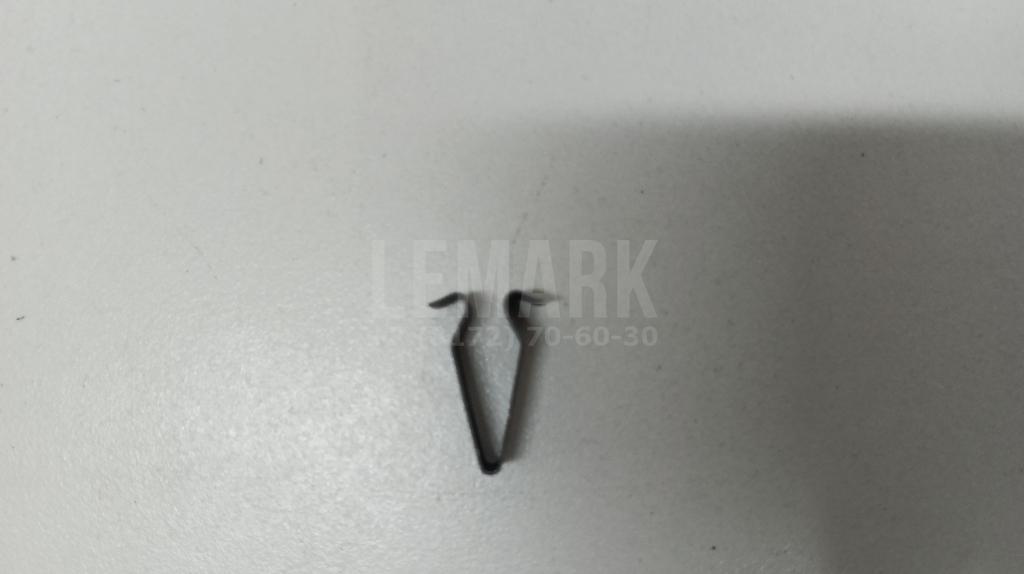 Скоба крепления обшивки 4B0867276A VAG