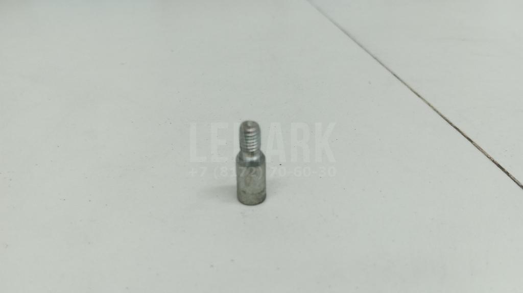 Шпилька WHT001399 VAG