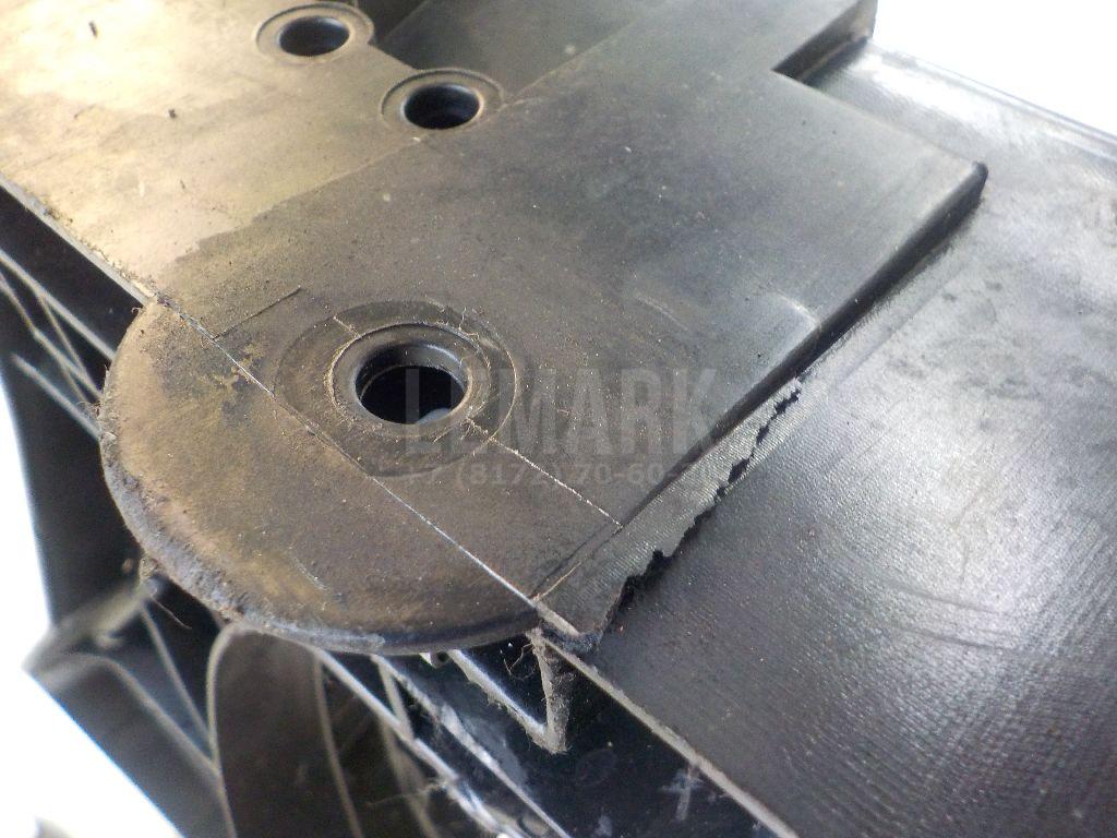 Панель передняя для  BMW X5 E70 2007-2013