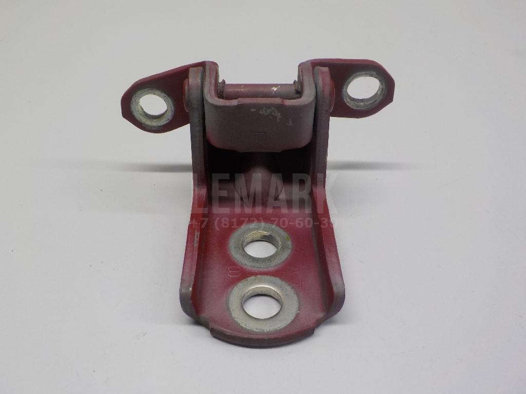 Петля двери 824204P00A Nissan