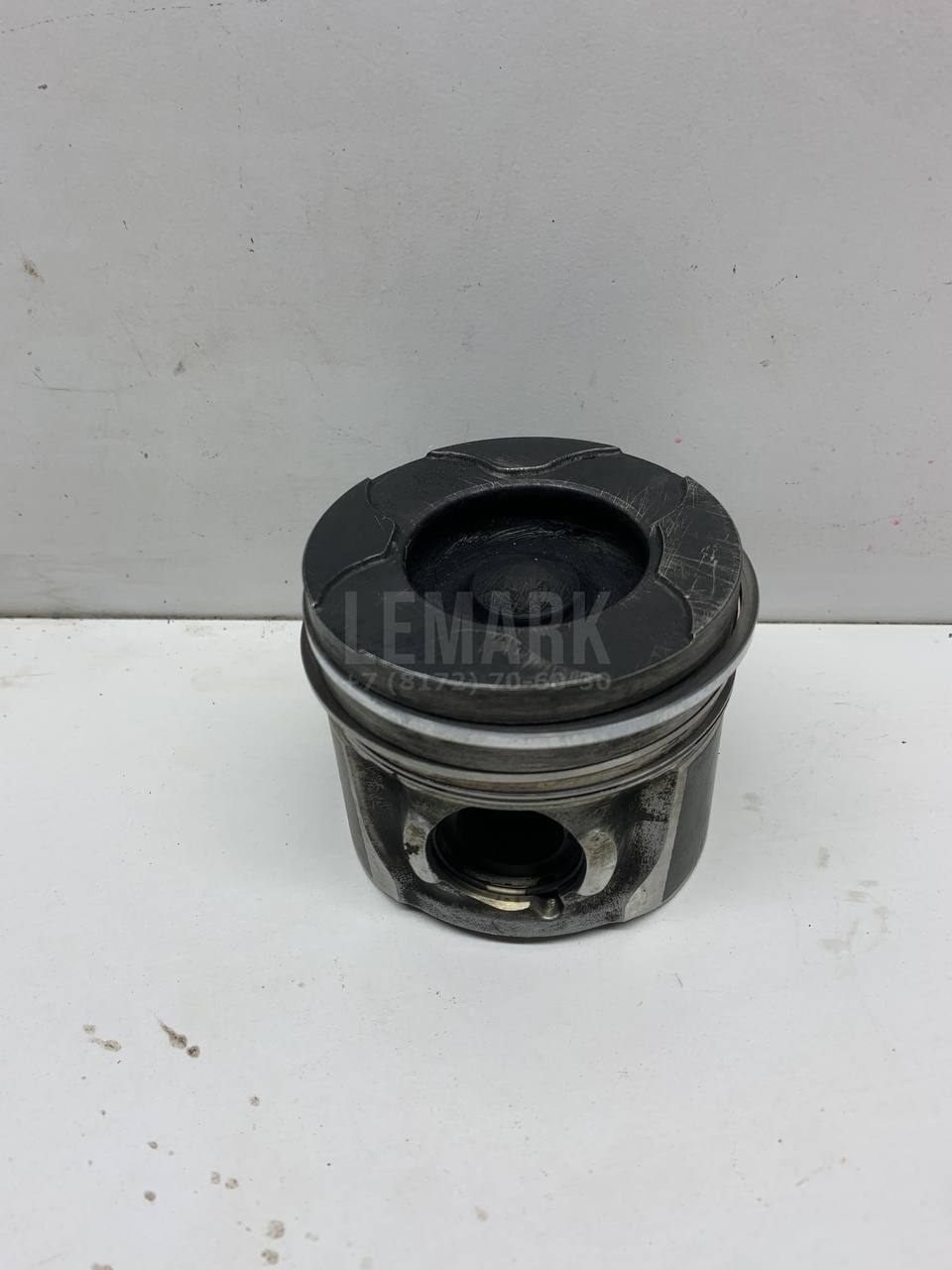 Поршень 1455691 Ford