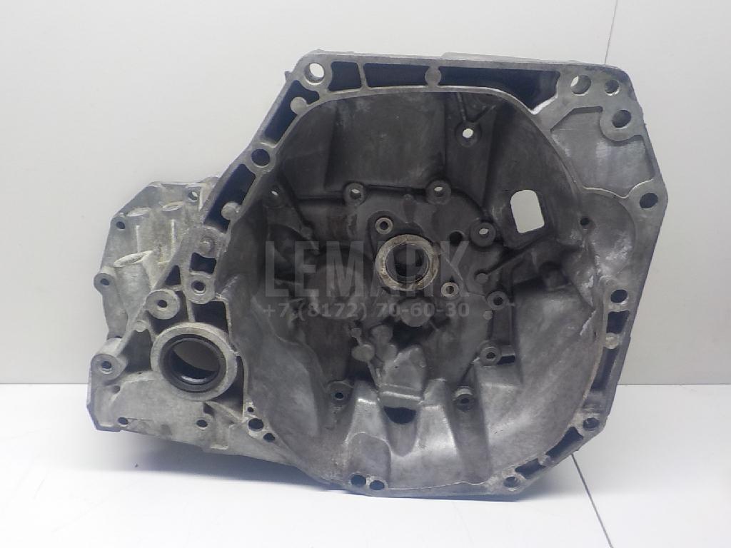 Корпус КПП 3040000QAW Nissan