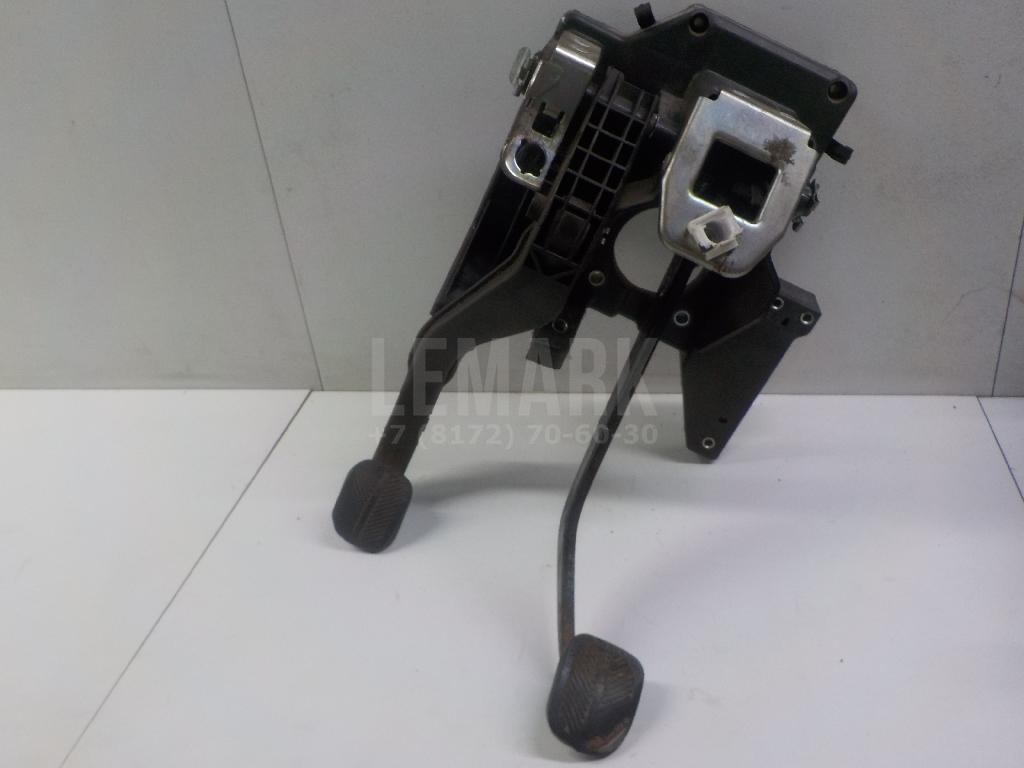 Блок педалей для  Ford Focus II 2005-2008