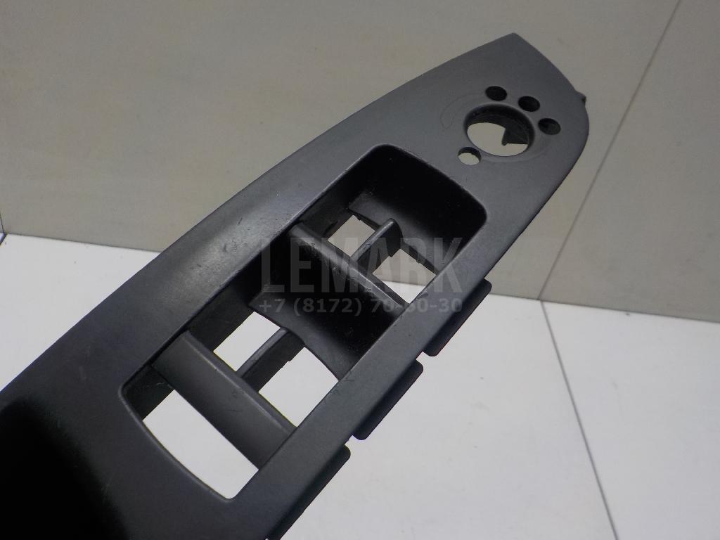 Накладка (кузов внутри) для  BMW 5-serie F10/F11 2009-2016