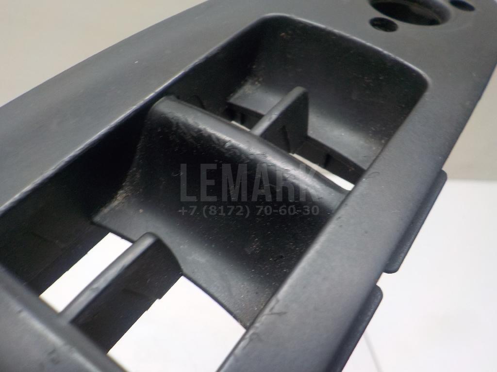 Накладка (кузов внутри) для  BMW 5-serie F10/F11 2009-2016
