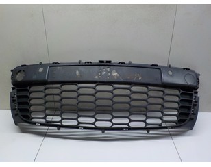 Решетка в бампер центральная для Mazda CX 7 2007-2012 БУ состояние отличное