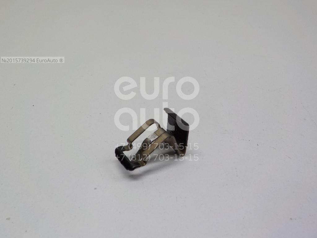 Пружина лючка бензобака рав 2019. Toyota 77360-30080. Пружина лючка бензобака тойота. Toyota corolla 120 пружина лючка бензобака. Рычаг капота приора артикул.