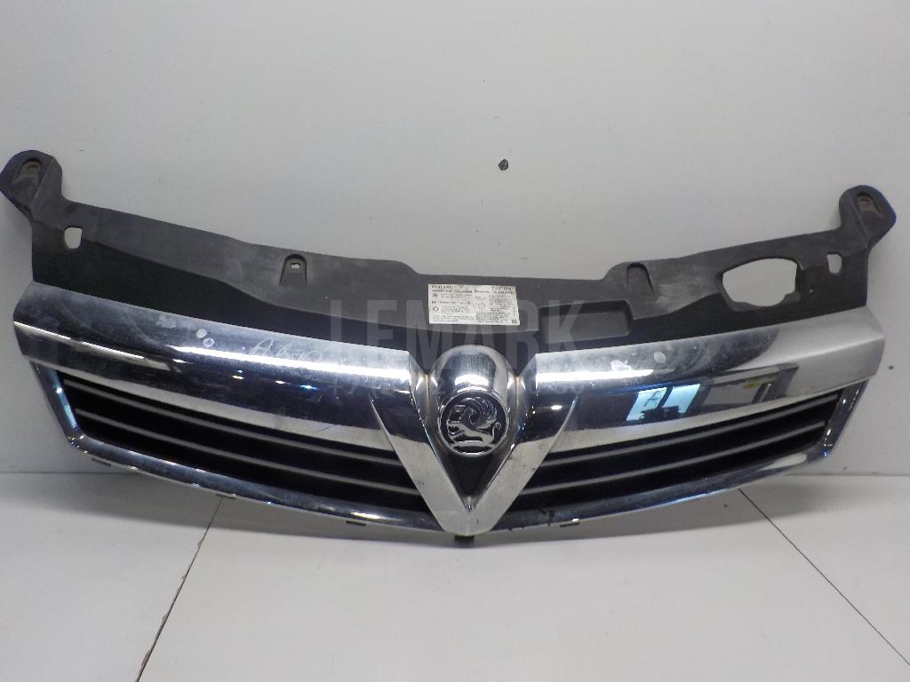 Решетка радиатора 93191832 GM